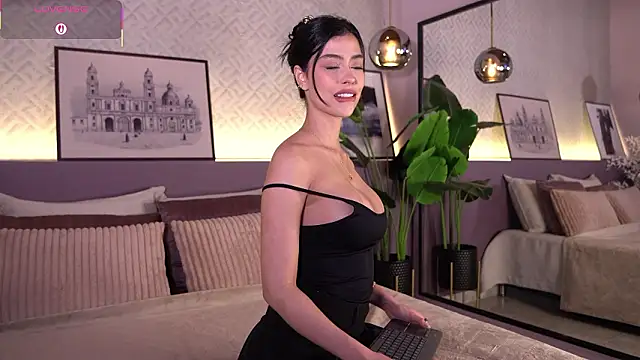 ElleDiane online show from 03/28/26, 11:06