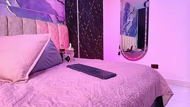 arl chloee online show from 03/17/26, 03:09