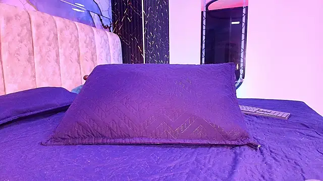 arl chloee online show from 03/26/26, 03:05