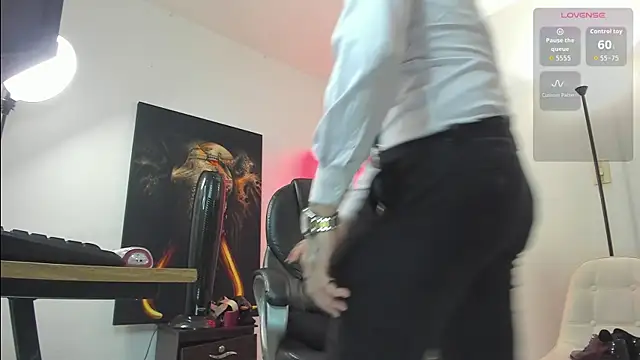 Nicolas Fellener online show from 11/16/25, 04:06