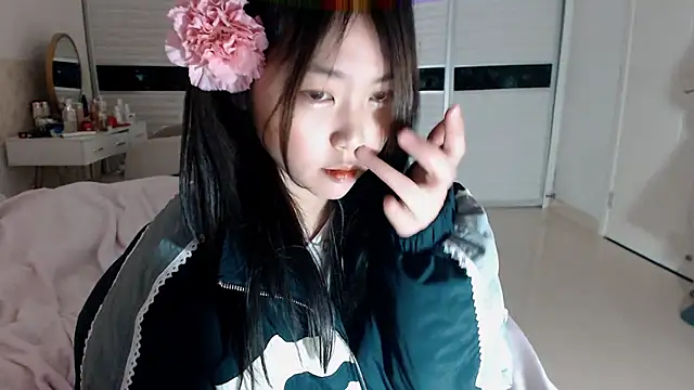 -Lucky Girl online show from 01/14/26, 01:15