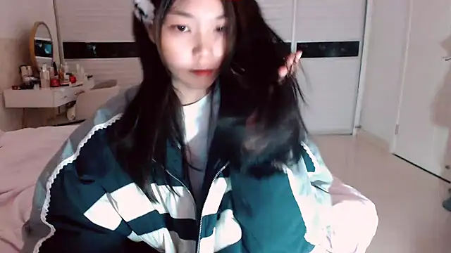 -Lucky Girl online show from 01/15/26, 01:53