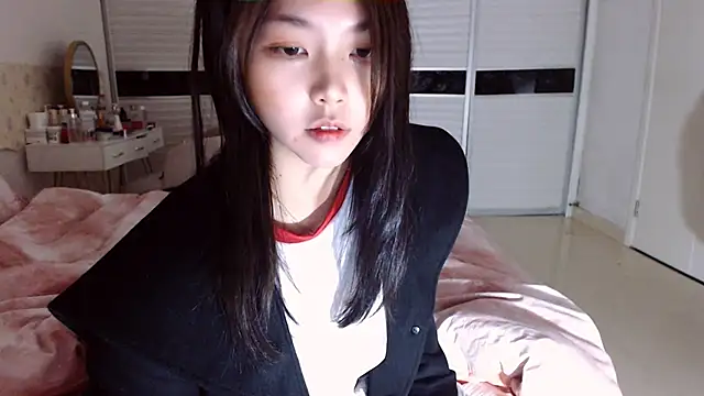 -Lucky Girl online show from 12/01/25, 01:12