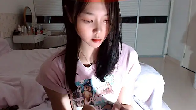 -Lucky Girl online show from 03/06/26, 12:11