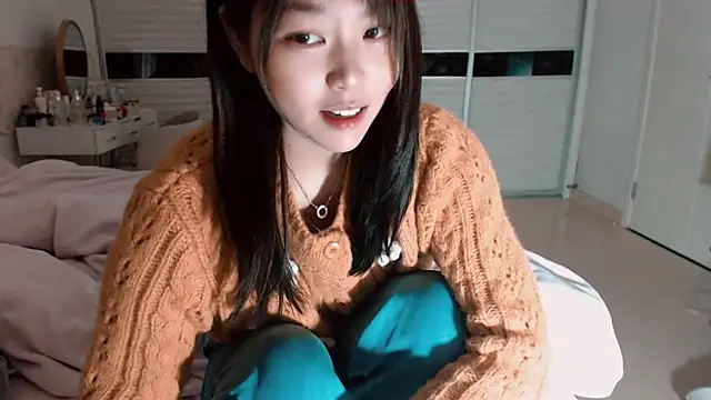 -Lucky Girl online show from 03/05/26, 12:51