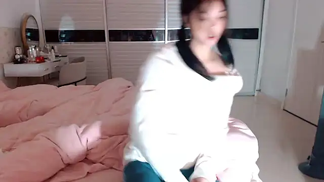 -Lucky Girl online show from 01/09/26, 01:45