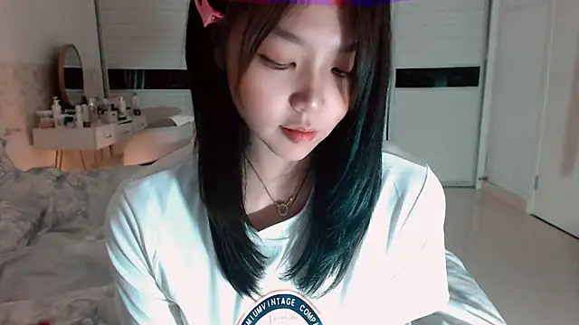 -Lucky Girl online show from 11/01/25, 01:38