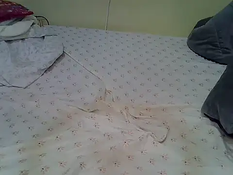sweet veee online show from 04/27/26, 01:20