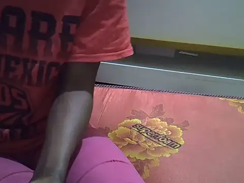 sweet veee online show from 11/15/25, 06:50