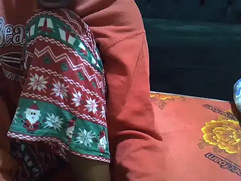 sweet veee online show from 11/21/25, 07:24