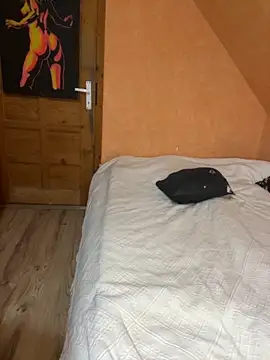 tmona1917 online show from 10/07/25, 08:15