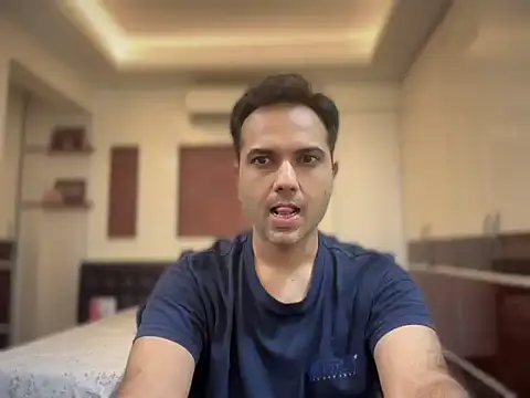 immog727 online show from 10/19/25, 04:10