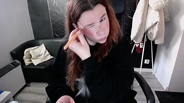 littleviki7 online show from 01/16/26, 08:29