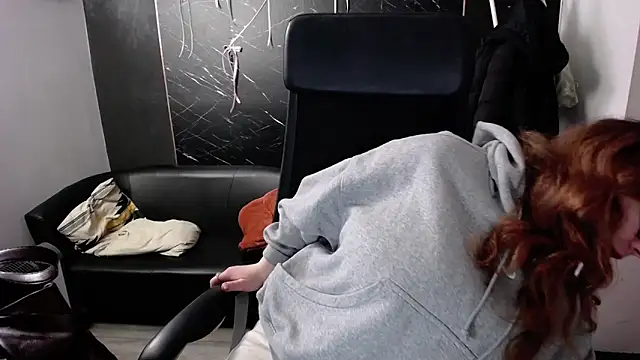 littleviki7 online show from 02/08/26, 10:13