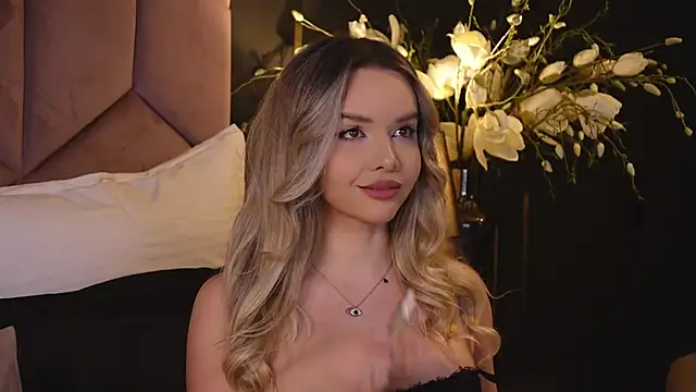 KatyaBelle online show from 02/17/25, 08:27