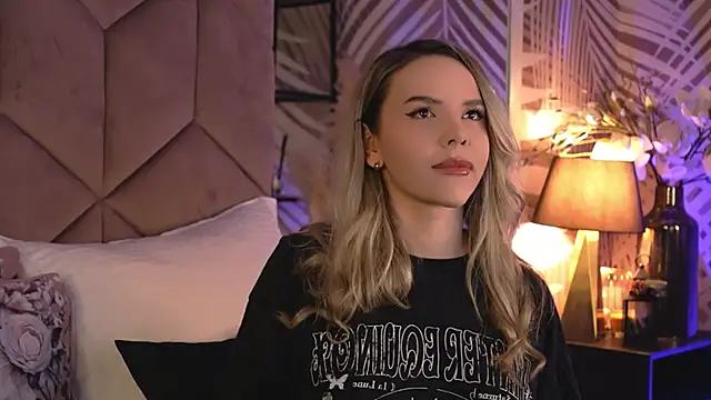 KatyaBelle online show from 02/11/26, 08:31