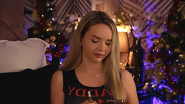 KatyaBelle online show from 12/05/25, 08:39