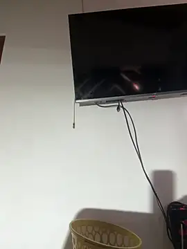 emmyjhonson07 online show from 05/29/26, 12:33