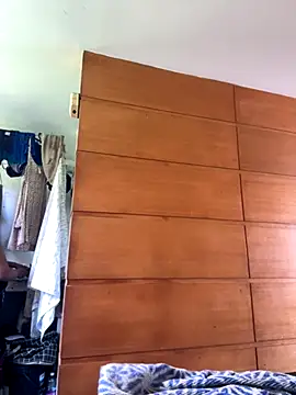 emmyjhonson07 online show from 11/25/25, 04:18