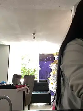 emmyjhonson07 online show from 12/25/24, 03:49