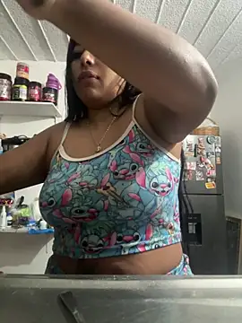 emmyjhonson07 online show from 06/12/26, 10:13