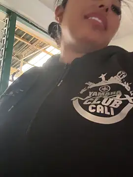 emmyjhonson07 online show from 05/12/26, 12:11