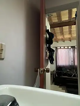 emmyjhonson07 online show from 03/09/26, 01:03