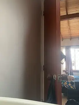 emmyjhonson07 online show from 04/01/26, 01:23