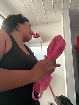 emmyjhonson07 online show from 03/19/26, 01:44