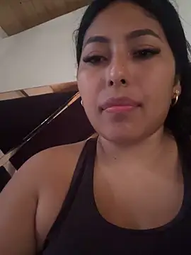 emmyjhonson07 online show from 03/27/26, 02:18