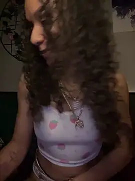 Snapshot of _Neeka_ chatting on 03/01/26, 06:24 Neeka online show from 03/01/26, 06:24