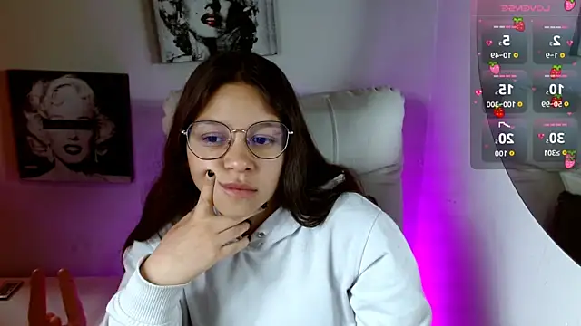 SamanthaRoldaan online show from 09/24/25, 03:29