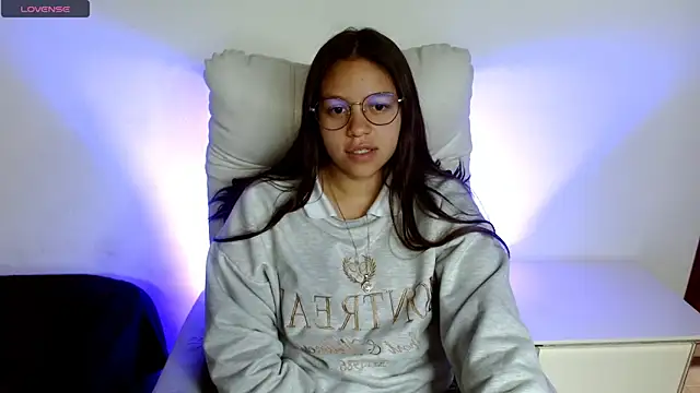 SamanthaRoldaan online show from 03/18/25, 04:39