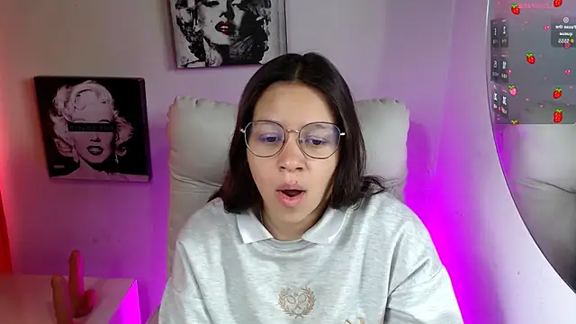 SamanthaRoldaan online show from 11/14/25, 02:32