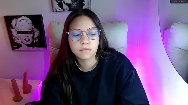 SamanthaRoldaan online show from 11/22/25, 02:38