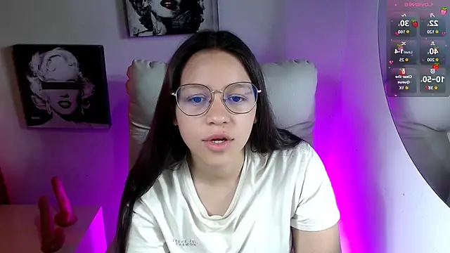 SamanthaRoldaan online show from 11/15/25, 03:05