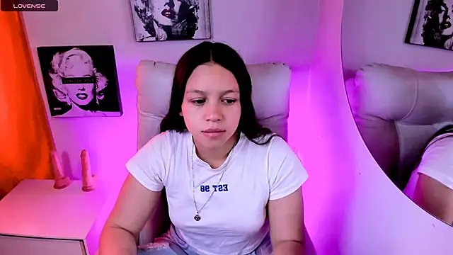 SamanthaRoldaan online show from 03/23/26, 06:19