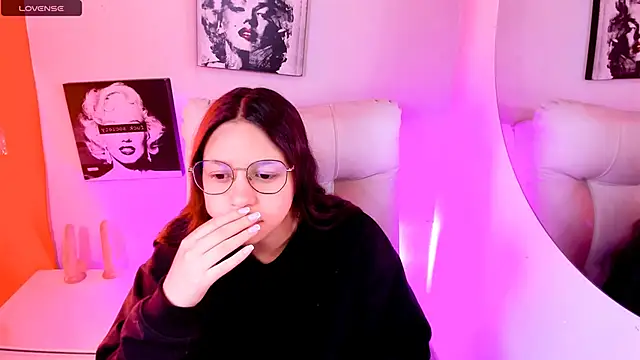 SamanthaRoldaan online show from 03/20/26, 02:51