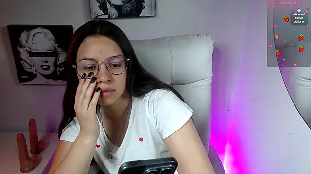 SamanthaRoldaan online show from 11/08/25, 02:20