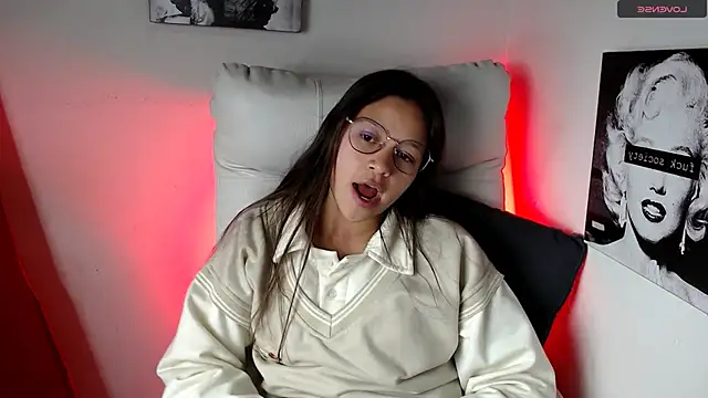 SamanthaRoldaan online show from 03/06/25, 06:48
