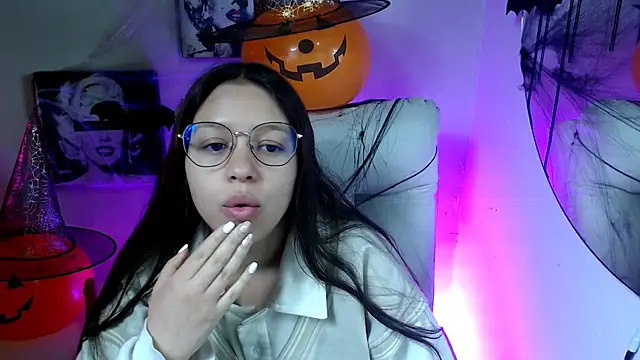 SamanthaRoldaan online show from 10/14/25, 01:23