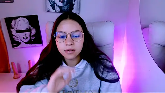 SamanthaRoldaan online show from 03/09/26, 02:42