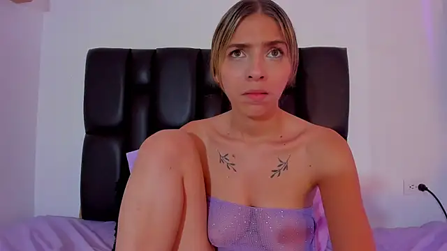 Snapshot of lana-rosse chatting on 03/01/25, 06:24 lana-rosse online show from 03/01/25, 06:24