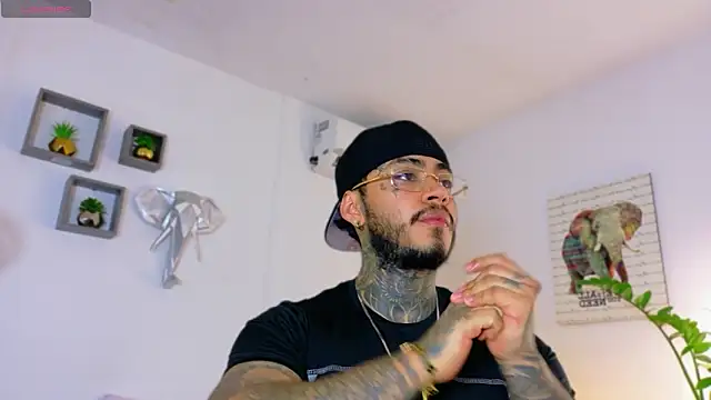 JordanSmiith  online show from 03/02/26, 08:16