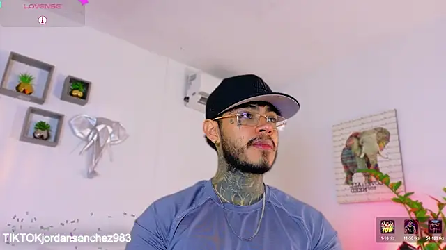 JordanSmiith  online show from 03/03/26, 08:05