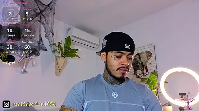 JordanSmiith  online show from 10/22/25, 09:24