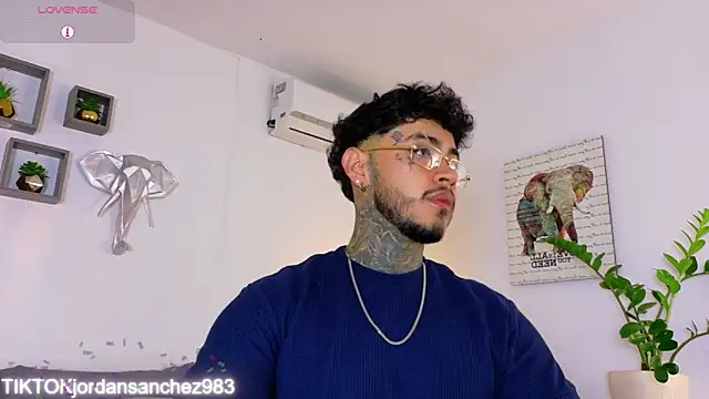 JordanSmiith  online show from 02/07/26, 09:12