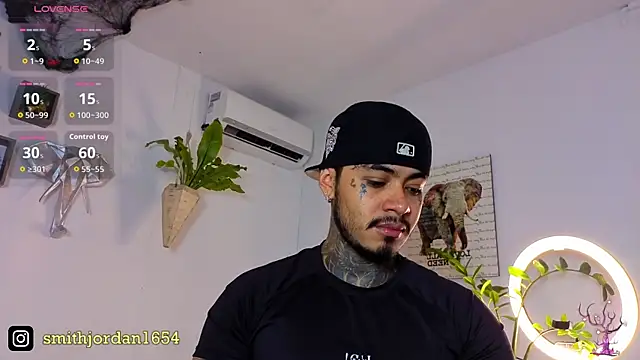 Snapshot of JordanSmiith_ chatting on 10/18/25, 08:11 JordanSmiith online show from 10/18/25, 08:11