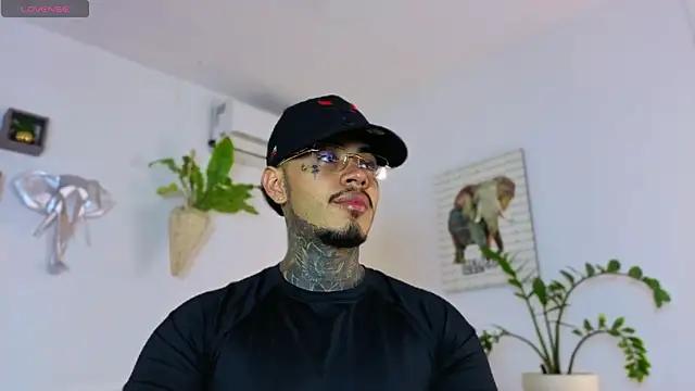 JordanSmiith  online show from 12/16/25, 08:35