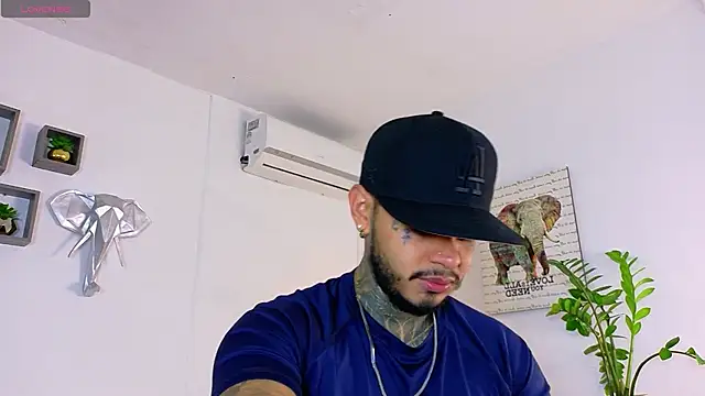 JordanSmiith  online show from 02/17/26, 08:39